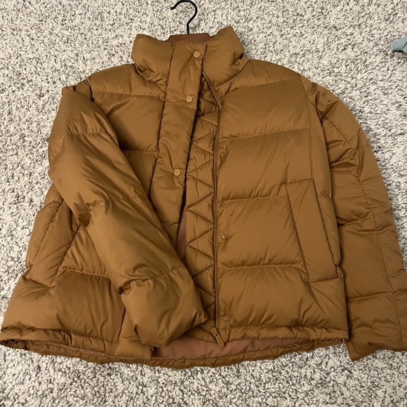 Lululemon Wunder Puff Jacket - Picture 6 of 14
